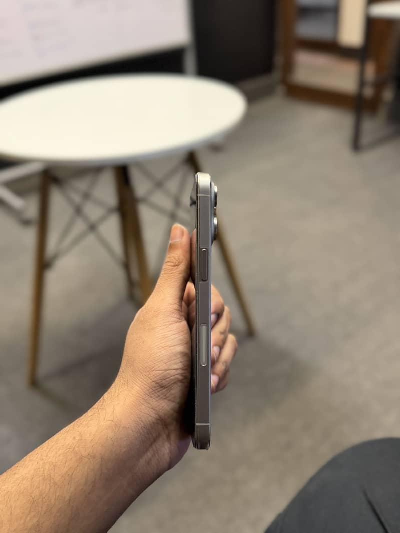 Apple iPhone 15 Pro Max 1