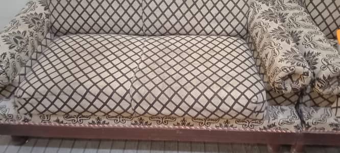 7 saeter sofa set