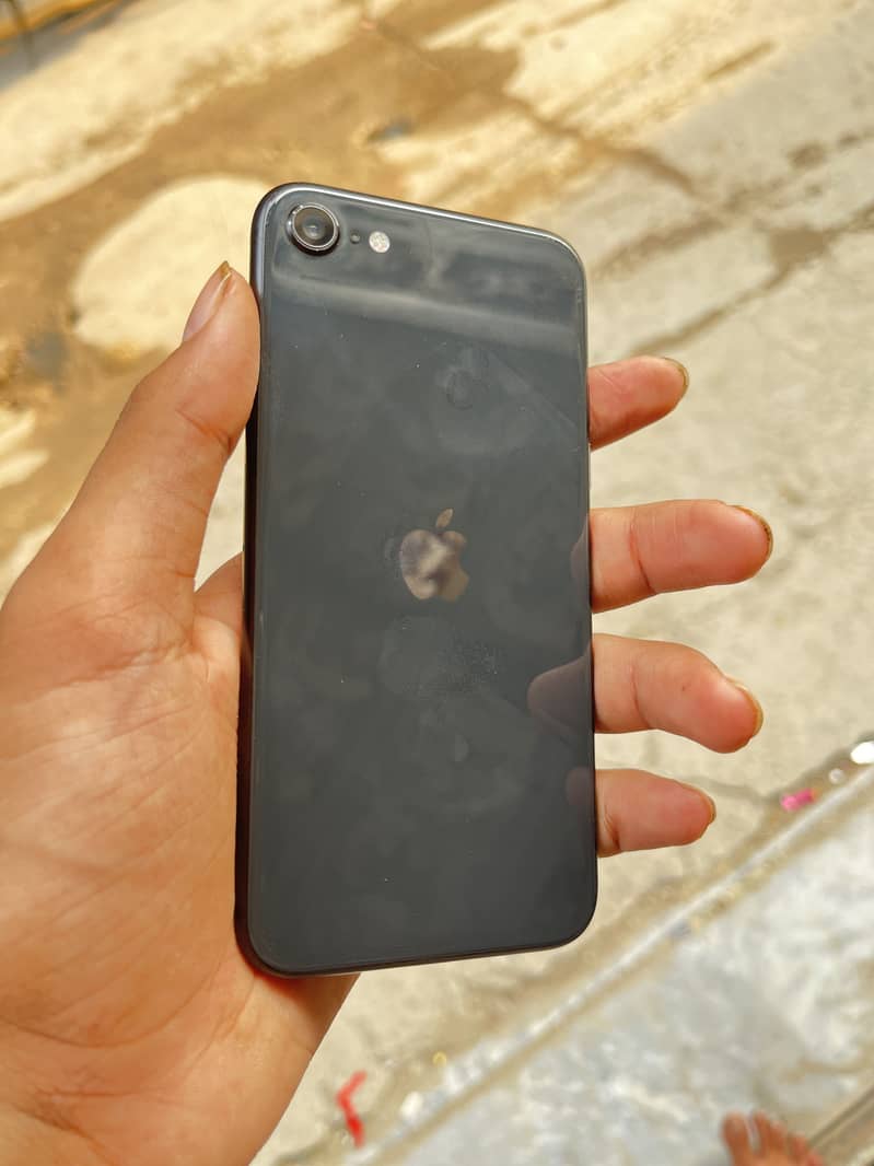 Apple iPhone SE 1