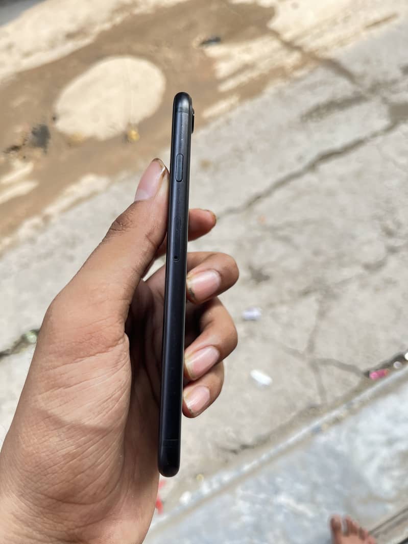 Apple iPhone SE 2