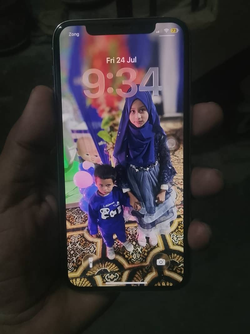 Apple iPhone 11 Pro 1