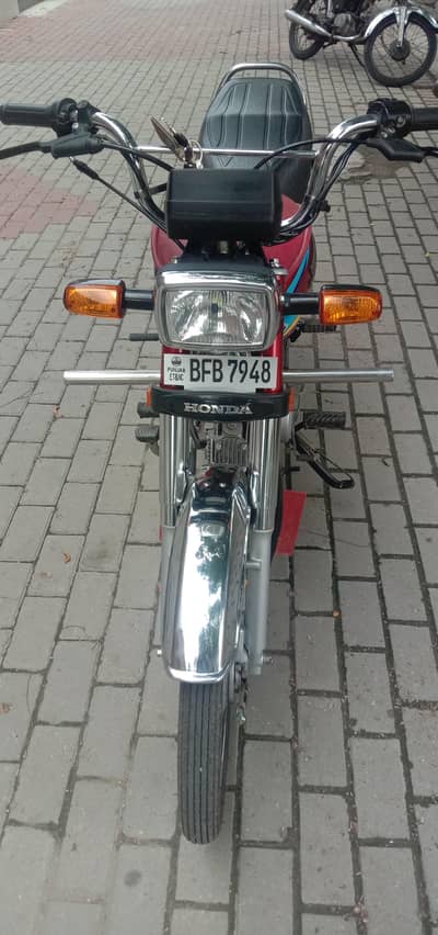 Honda CD70 Bike
