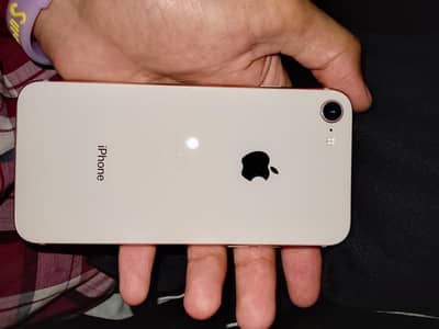 Apple iPhone 8