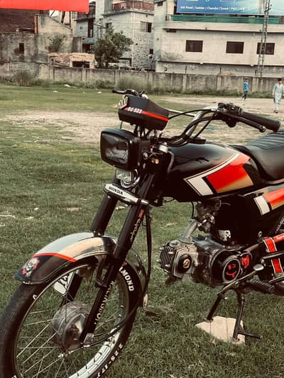 wht num 03470150079