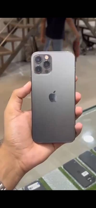 Apple iPhone 12 Pro