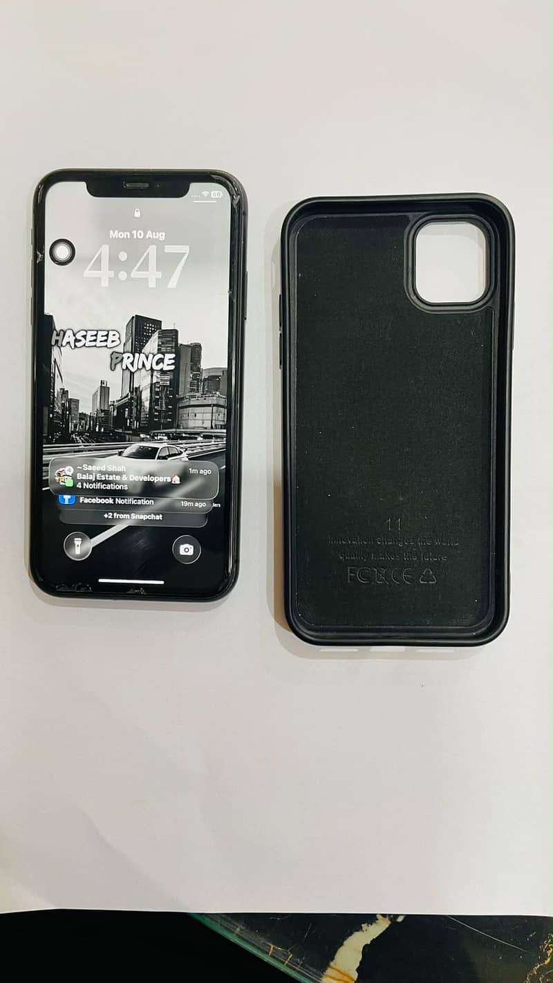Apple iPhone 11 4