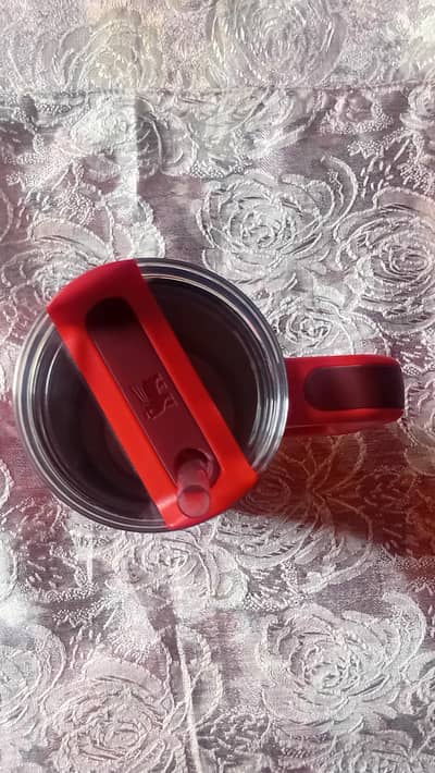 Thermal insulated bottle