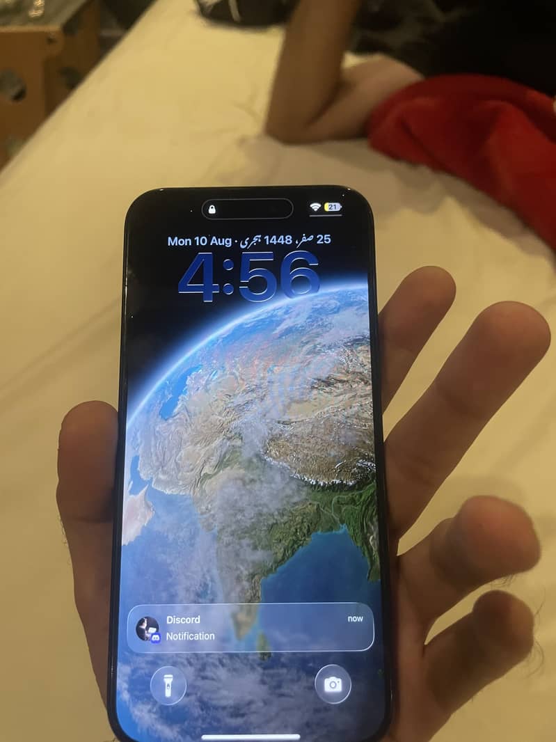 Apple iPhone 15 Pro Max 6
