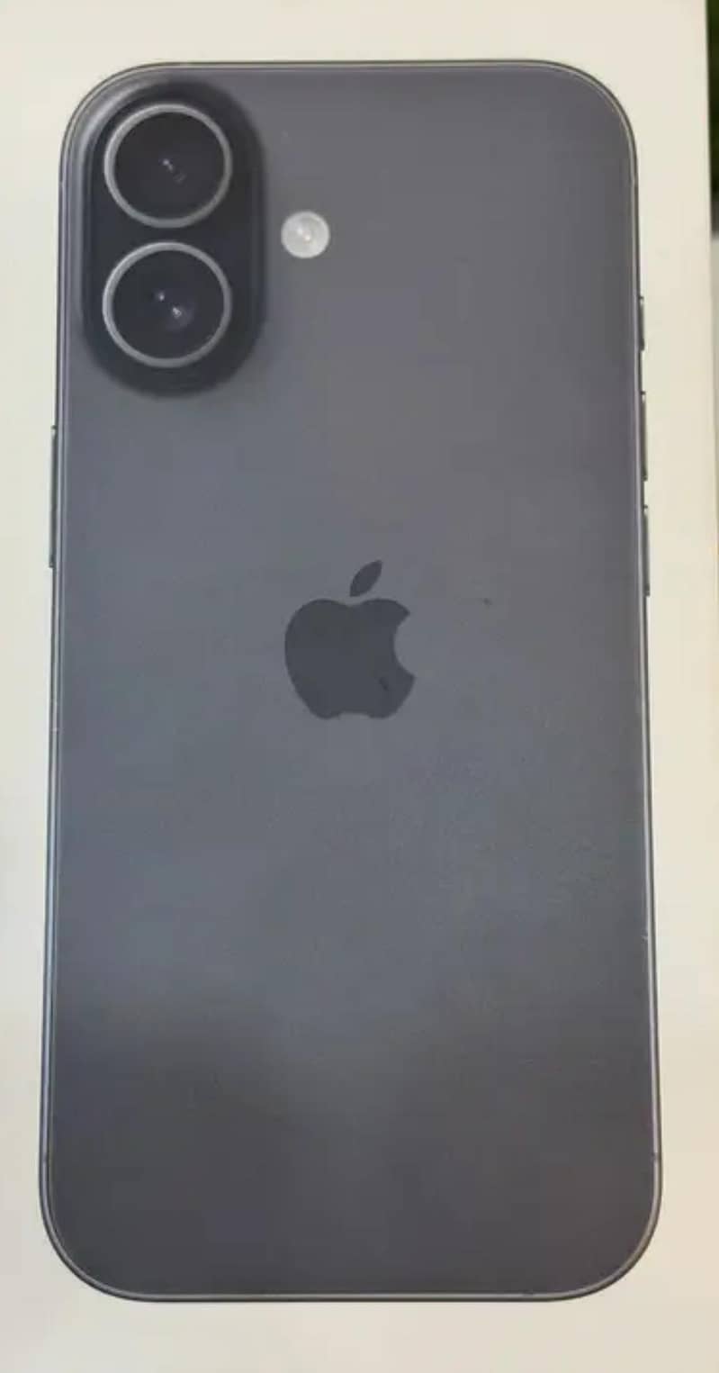 Apple iPhone 17 0