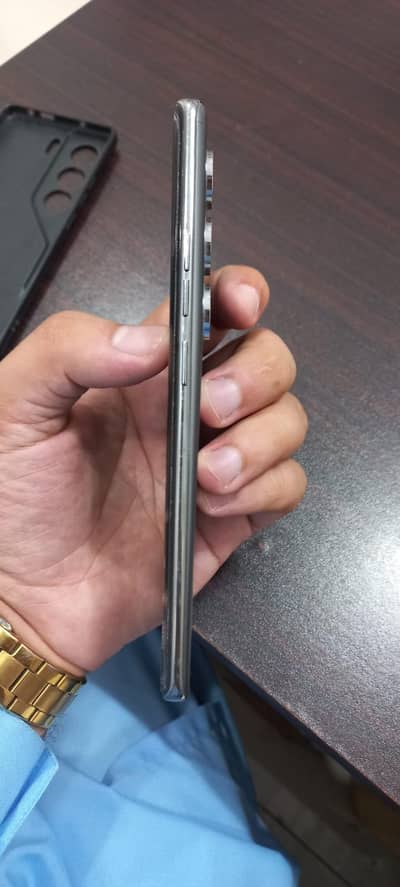 Tecno CAMON 40 Pro