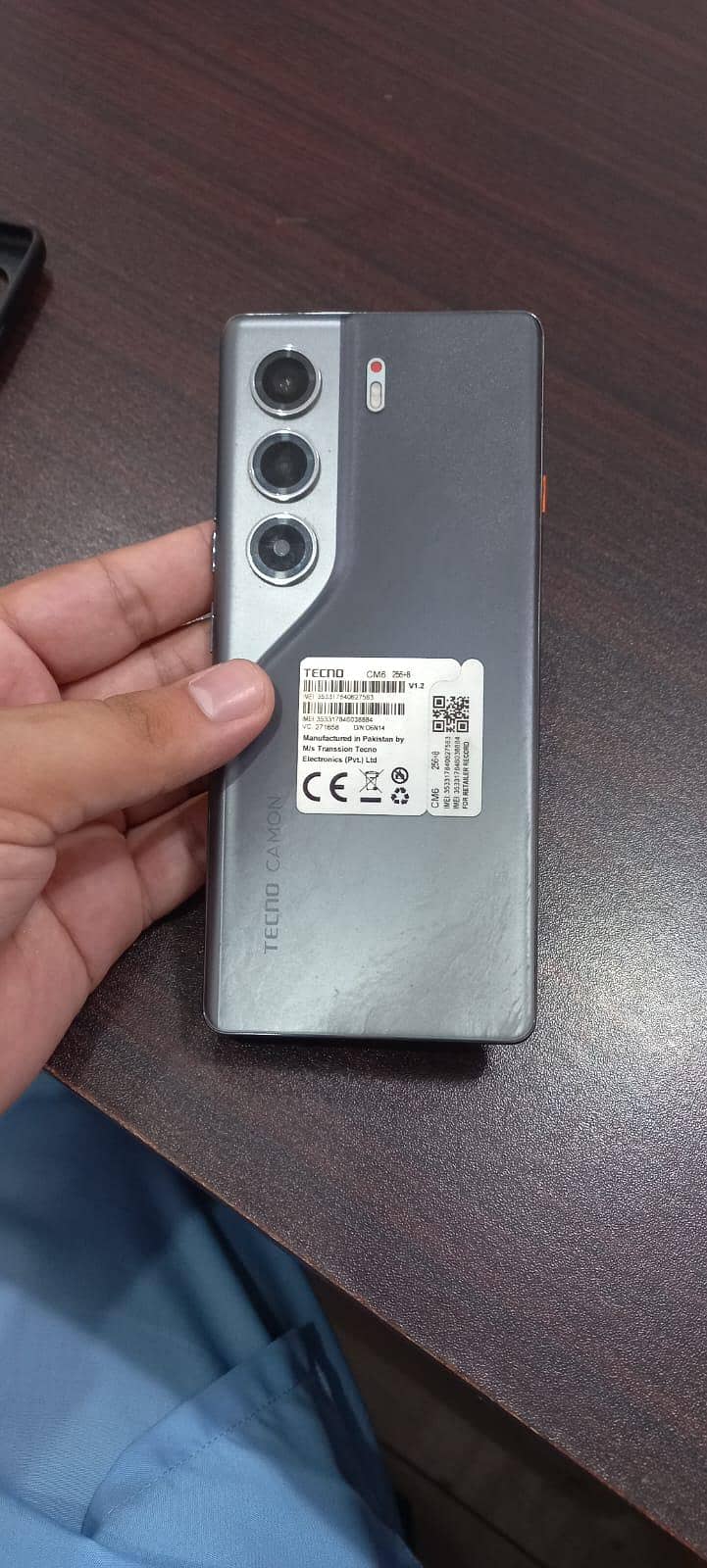 Tecno CAMON 40 Pro 4