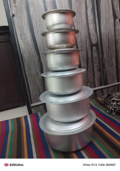 pot and thali and juice glass