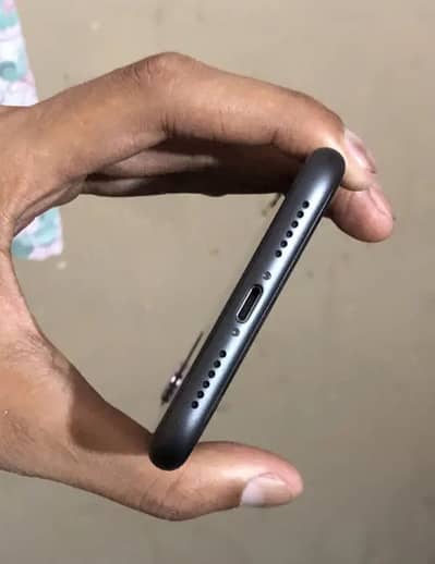 Apple iPhone 11 exchange possible up model