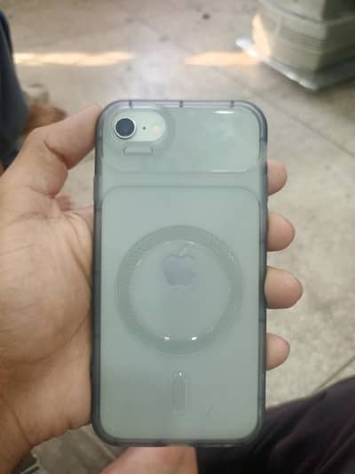 Apple iPhone SE