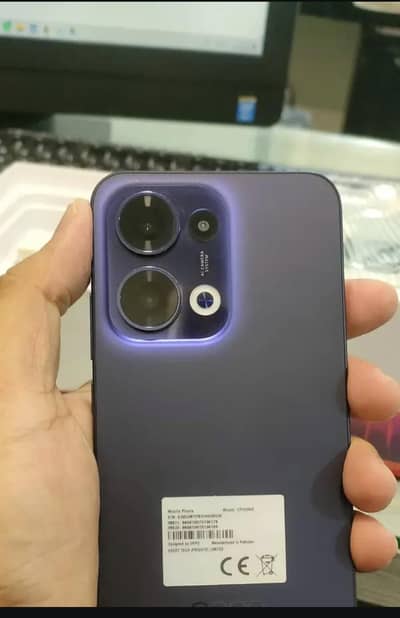 OPPO Reno13 5g