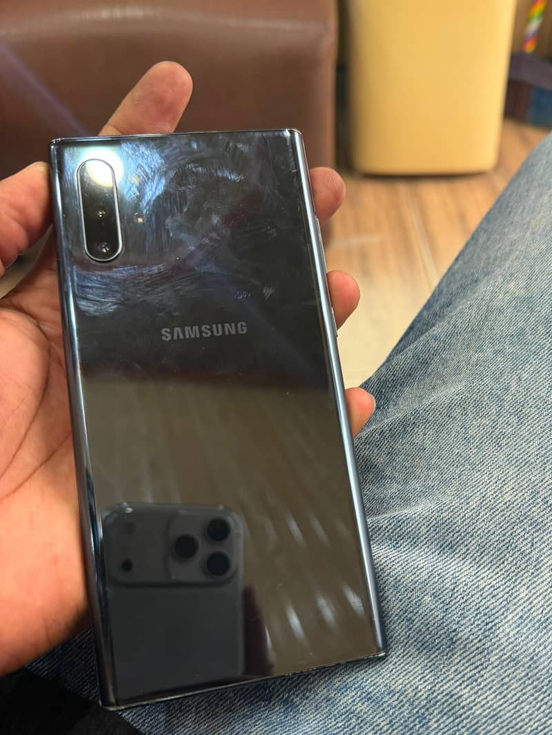 Samsung Mobile Note 10 Plus 5