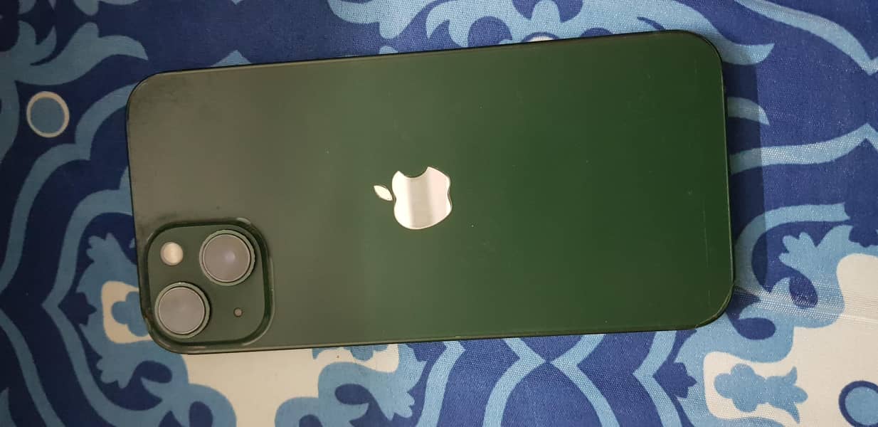 Apple iPhone 13 3