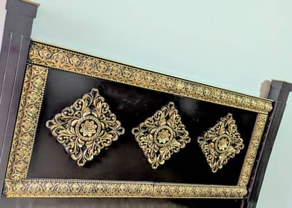 King size bed With dressing