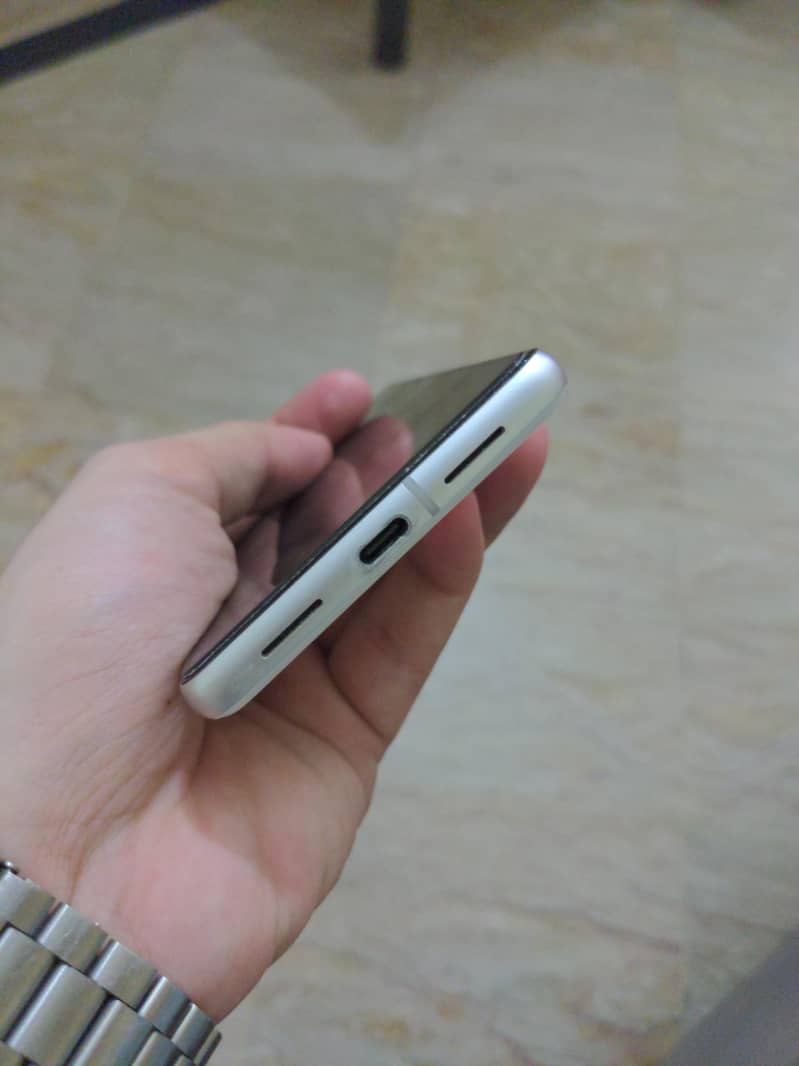 Google Pixel 7 2