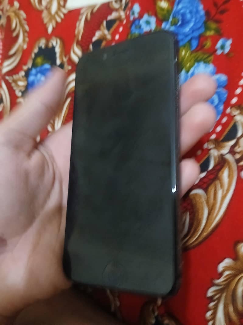 Apple iPhone 8 1