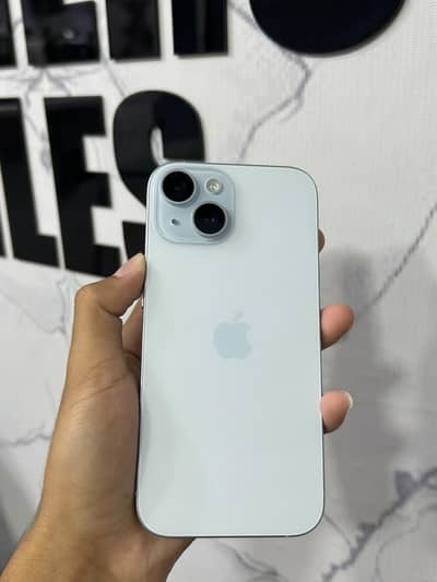 Apple iPhone 15