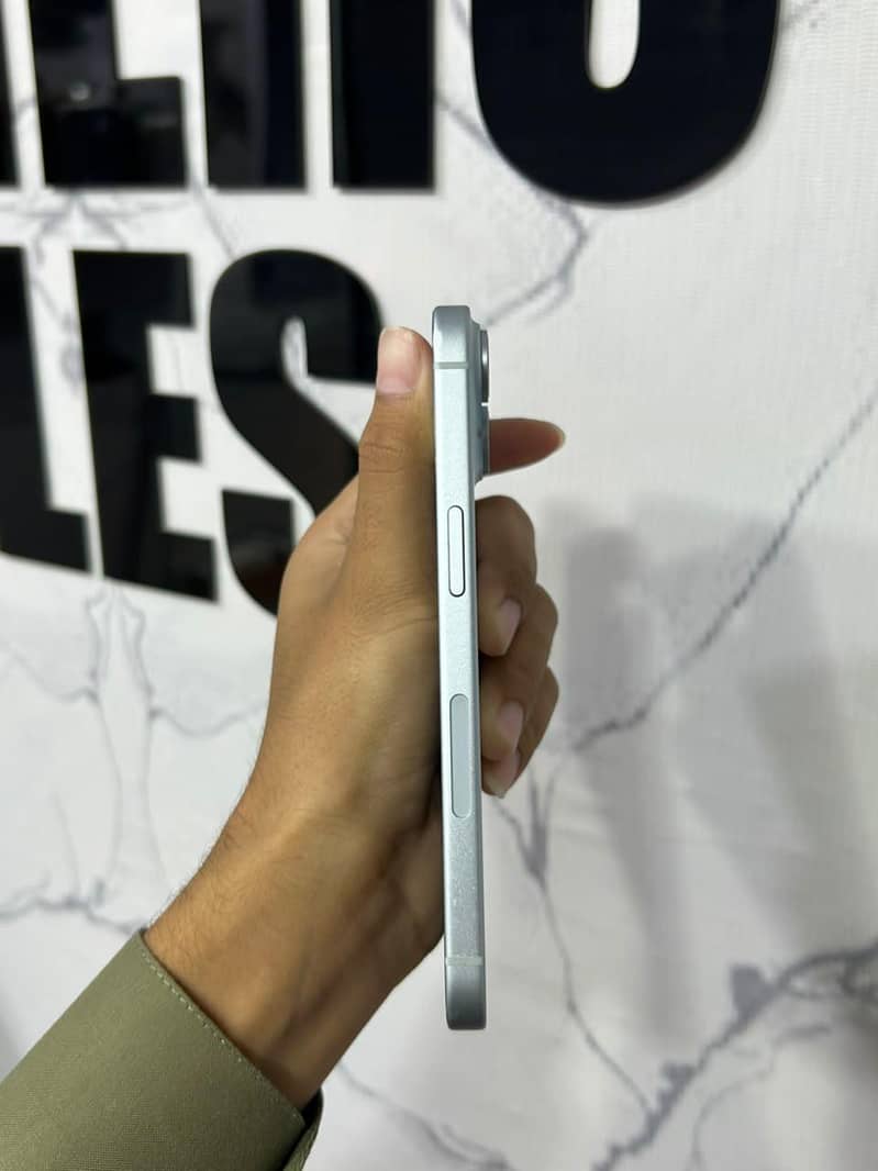Apple iPhone 15 1