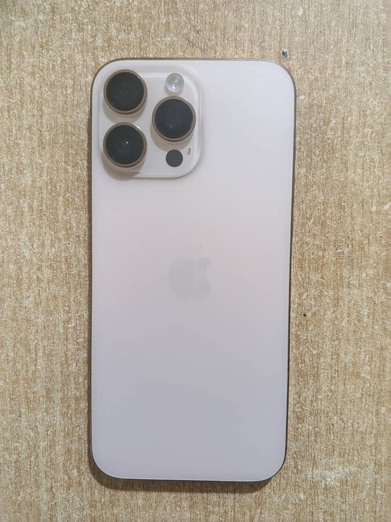 Apple iPhone 16 Pro Max panel changed 1
