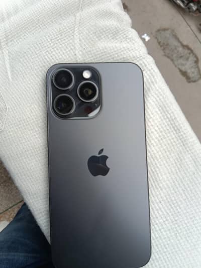 Apple iPhone 15 Pro Max