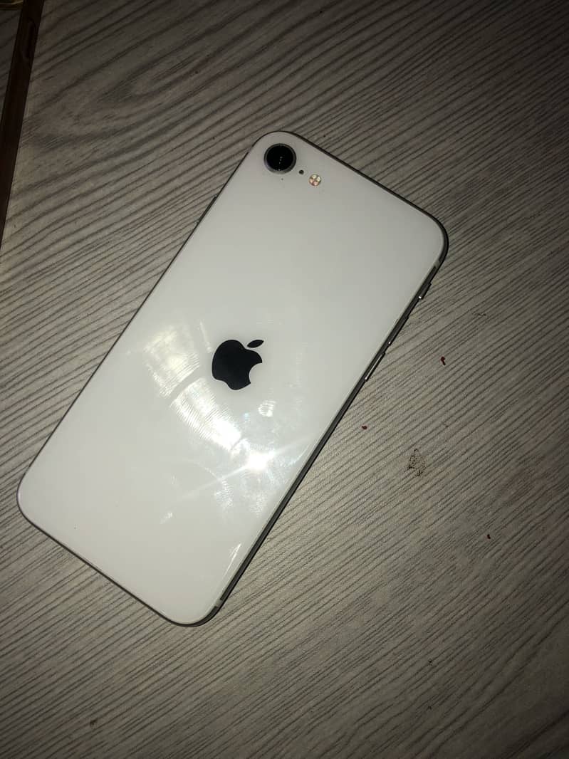 Apple iPhone SE 0