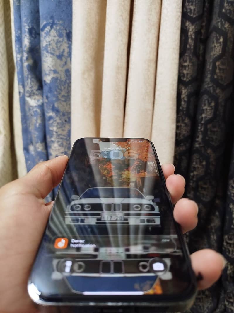 Apple iPhone 13 Pro Max 5