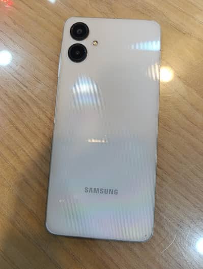 Samsung Mobile A06