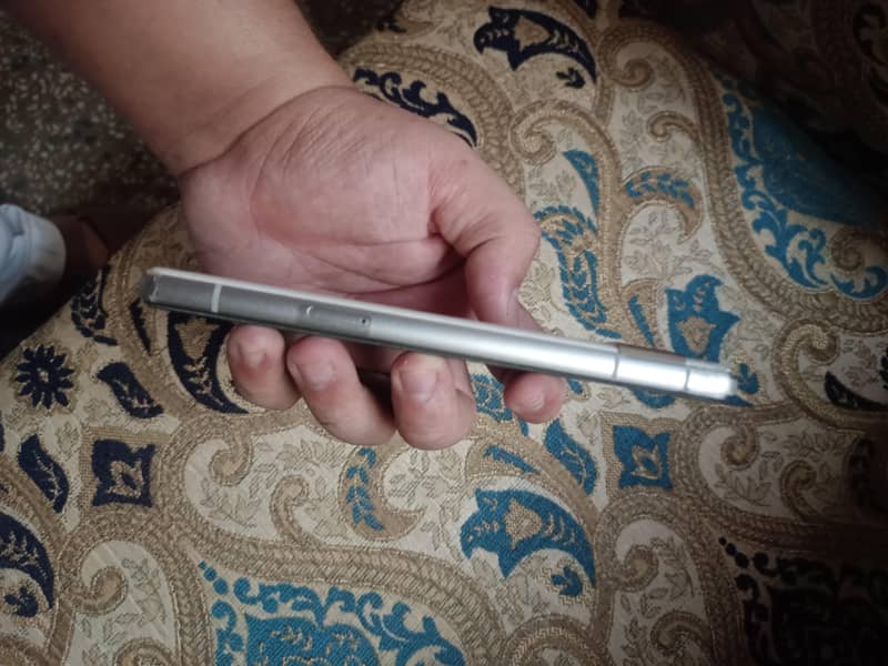 Google Pixel 7a 3