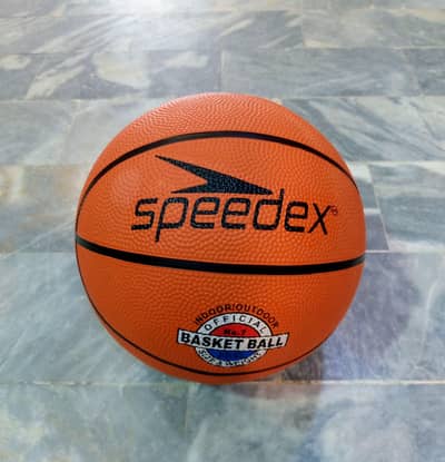 BASKETBALL OFFICIAL SIZE & WEIGHT NO. 7 BEST QUALITY (NEW)
