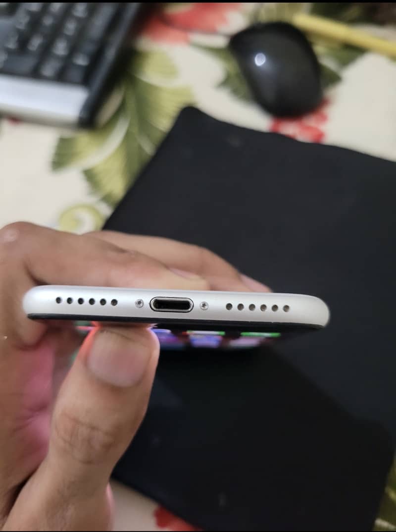 Apple iPhone 7 for Sale | Smooth Working | Reasonable Price 1