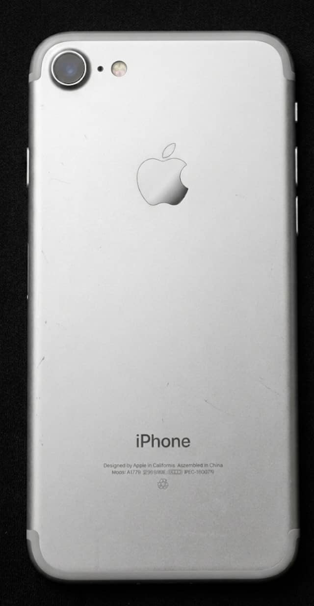 Apple iPhone 7 for Sale | Smooth Working | Reasonable Price 2