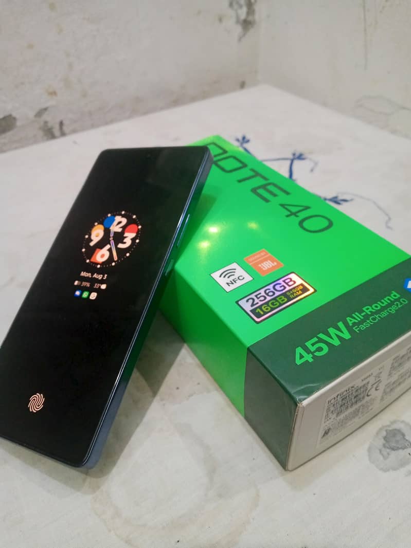 Infinix Note 40 4