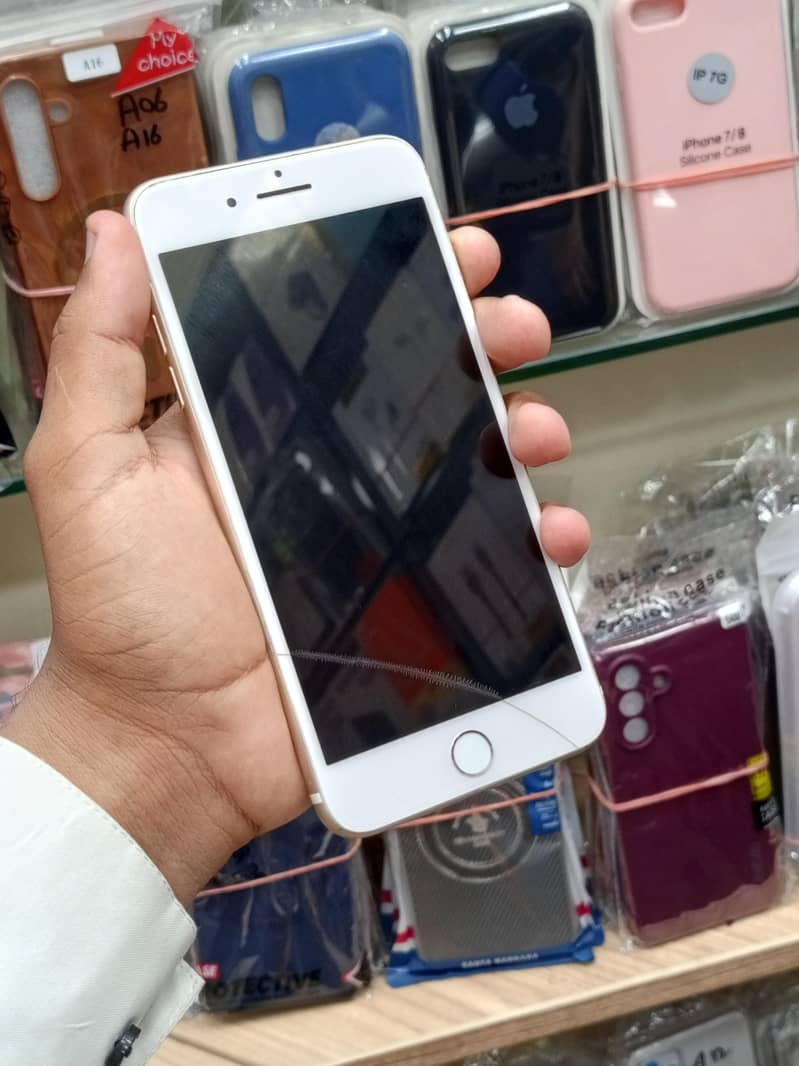 Apple iPhone 7 Plus 2