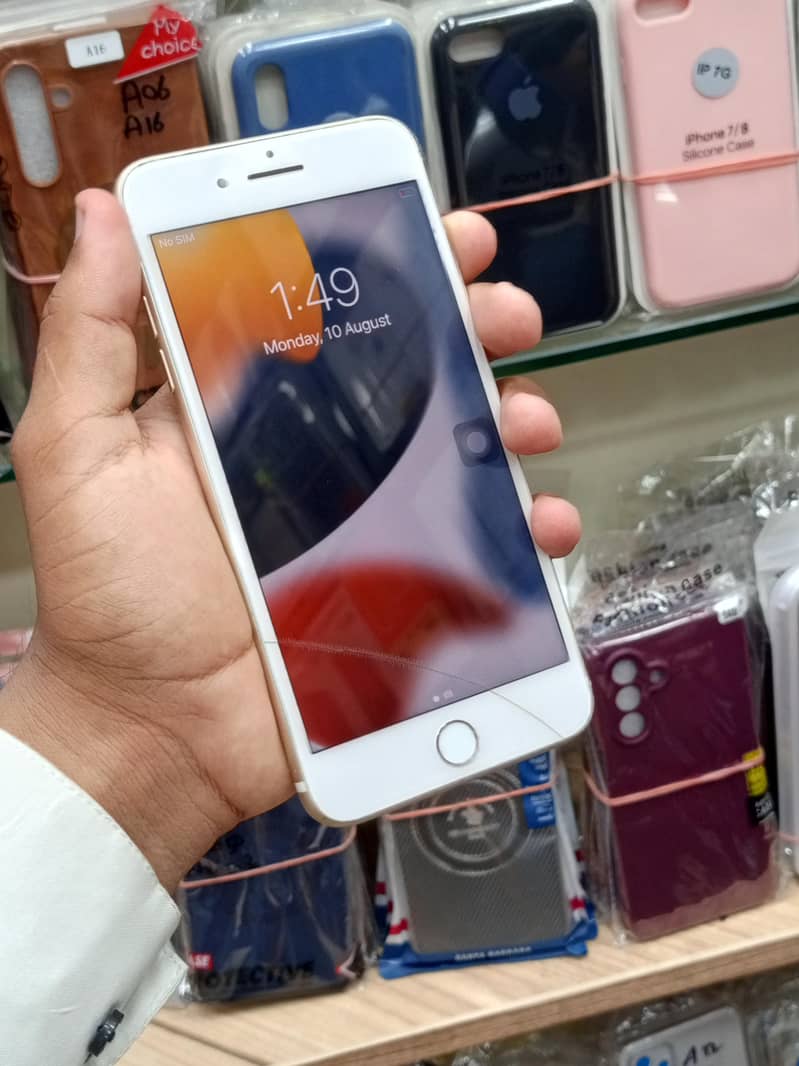 Apple iPhone 7 Plus 3