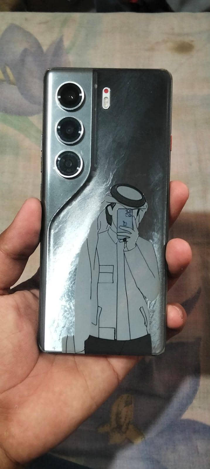 Tecno CAMON 40 Pro 0