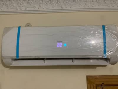 Haier Invertor AC 1 Ton