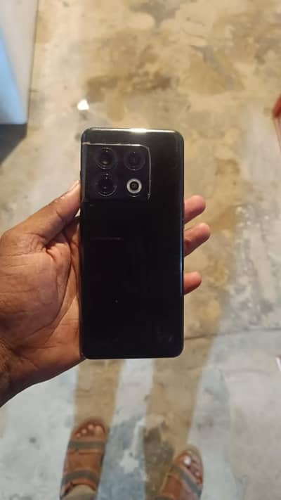 One Plus 10 Pro