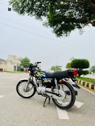 Honda 125 For sale urgent Condition 10/10 0325-4302894