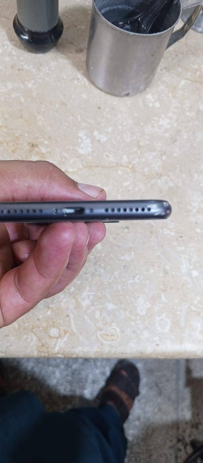 Apple iPhone 8 Plus 1