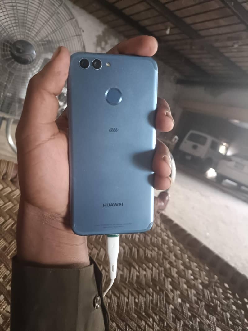 Huawei Nova 2 Plus 1