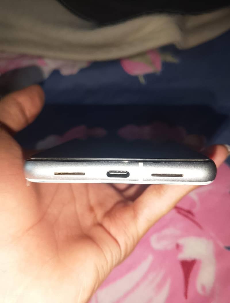 Google Pixel 7a 0