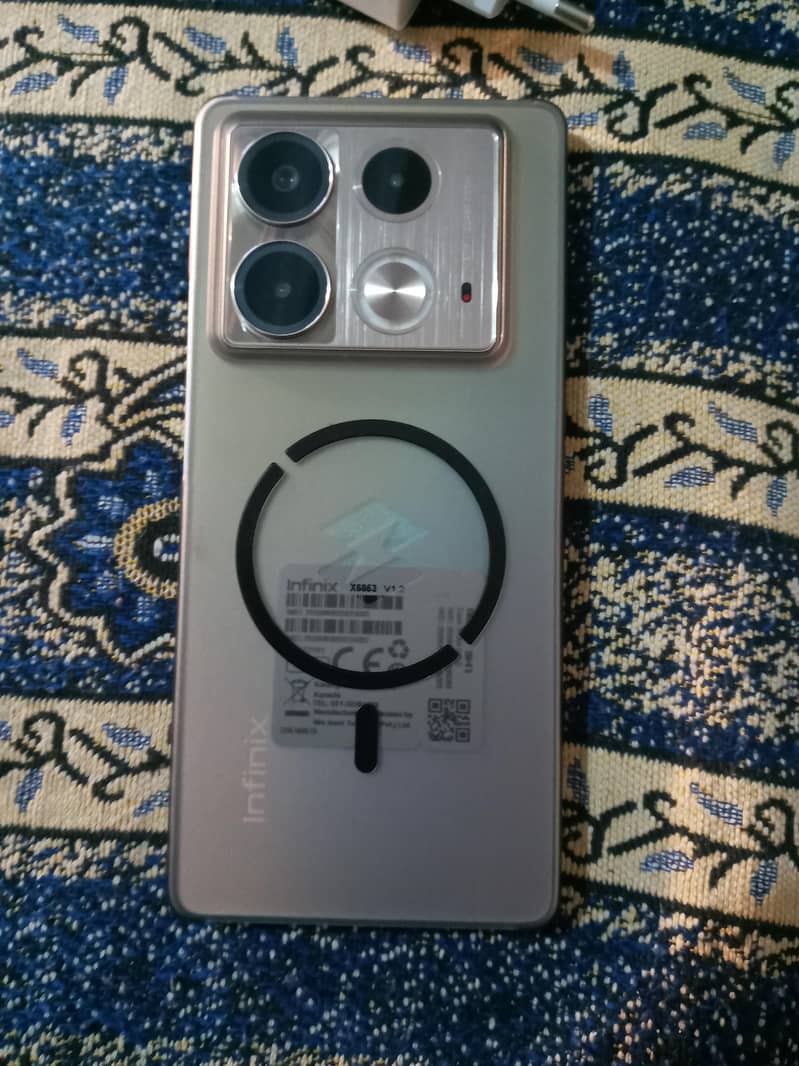 Infinix Note 40 3