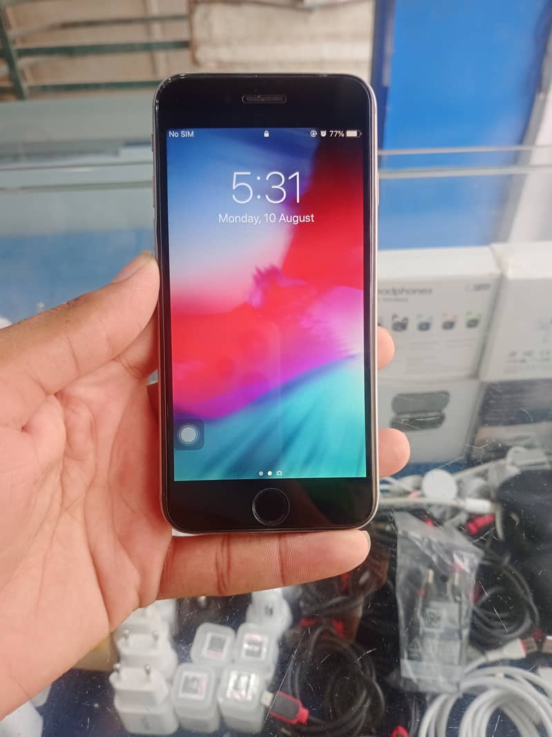 Apple iPhone 6 1