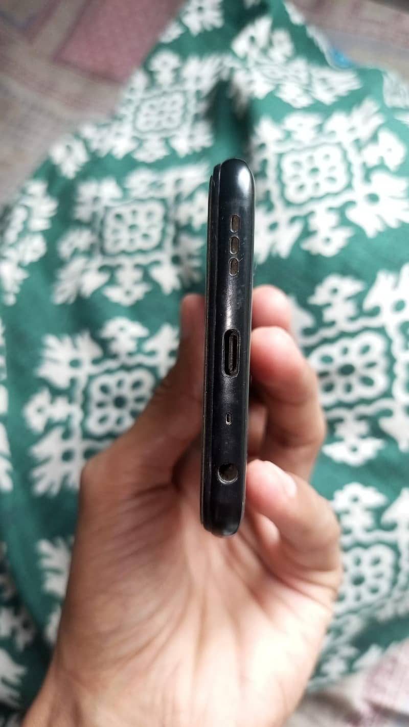 OPPO A76 5