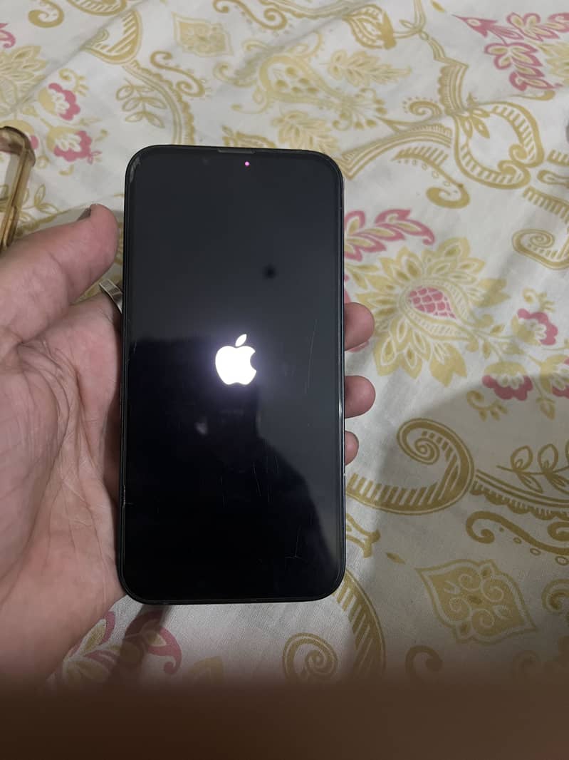 Iphone13 0