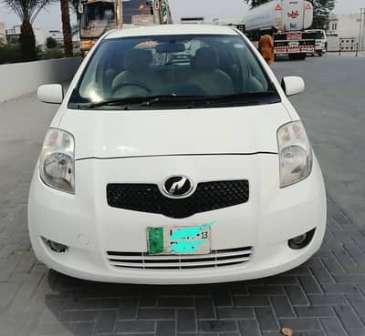 Toyota Vitz 2006/2013 lush condition